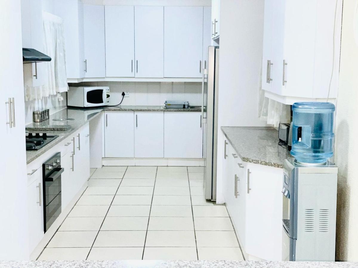 C&C Hotel Vibes Randpark Ridge Jhb 14 Units Available Randburg Εξωτερικό φωτογραφία